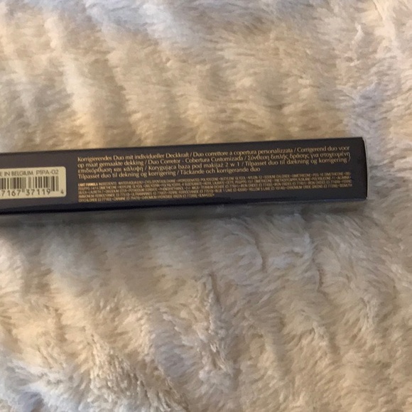 NIB Estée Lauder Custom Coverage Correcting Duo - Picture 2 of 9